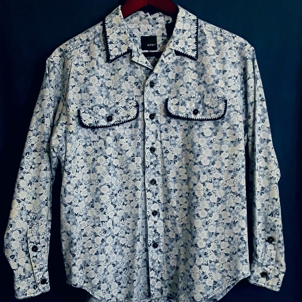 Lizwear Shirt